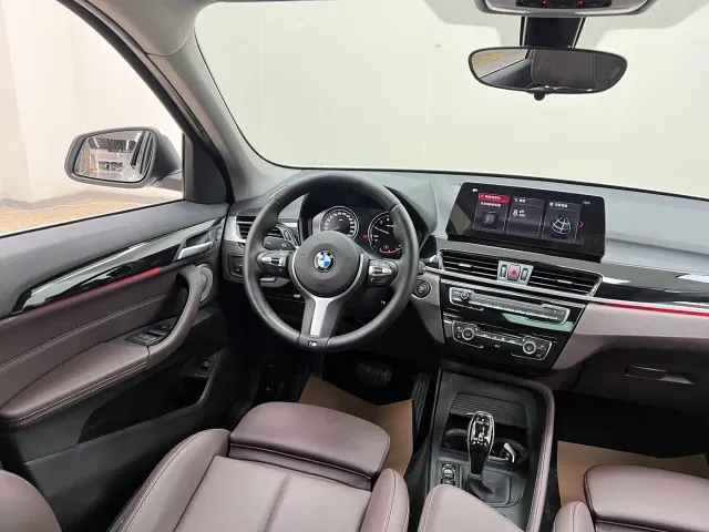 BMW X1 — Фото автомобиля 19