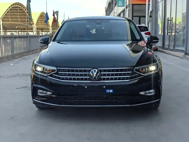 Volkswagen Magotan — Фото автомобиля 2