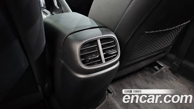 Hyundai AVANTE — Фото автомобиля 26