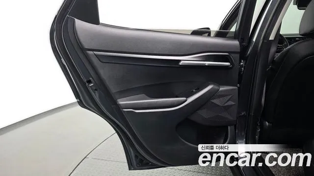 Kia Seltos New — Фото автомобиля 14