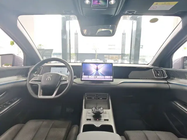 BYD Song Pro — Фото автомобиля 3