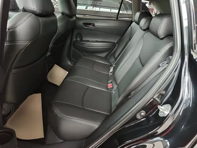 Toyota Corolla Cross — Фото автомобиля 16