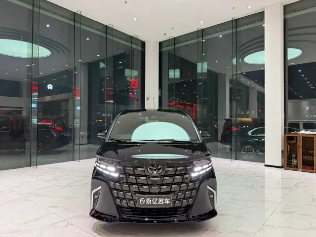 Фотография автомобиля — Toyota Alphard