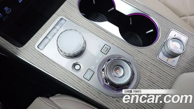 Genesis GV80 2.5T Бензин AWD — Фото автомобиля 9