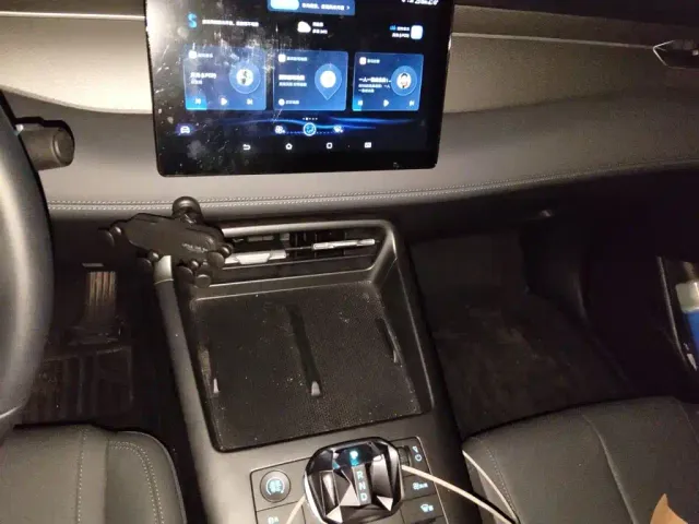 BYD Qin PLUS — Фото автомобиля 9
