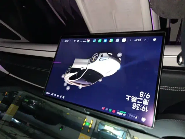 Xiaomi SU7 — Фото автомобиля 18