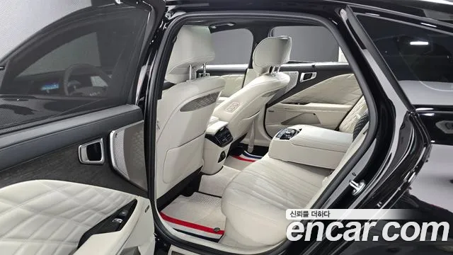 Kia K8 Hybrid — Фото автомобиля 11