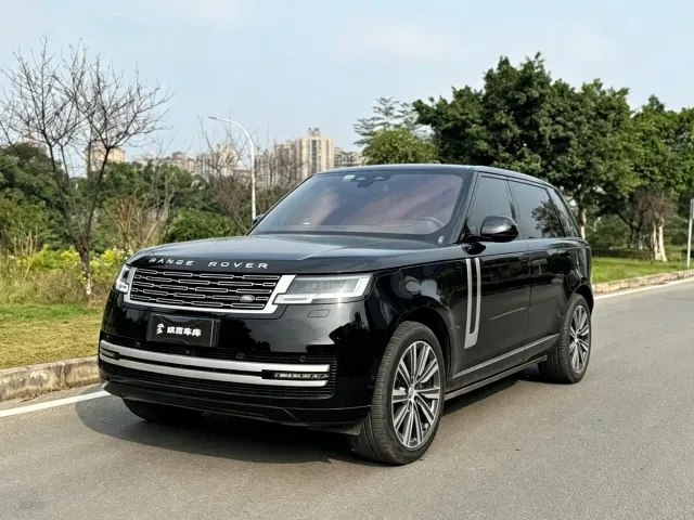Фотография автомобиля — Land Rover Range Rover