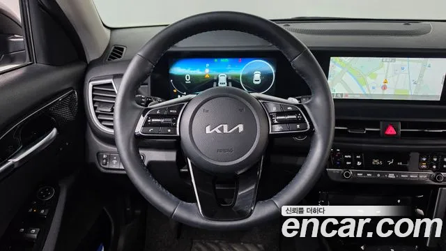Kia Seltos — Фото автомобиля 18