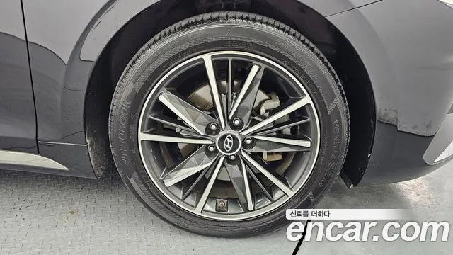 Hyundai Grandeur Новый Grandeur IG — Фото автомобиля 20