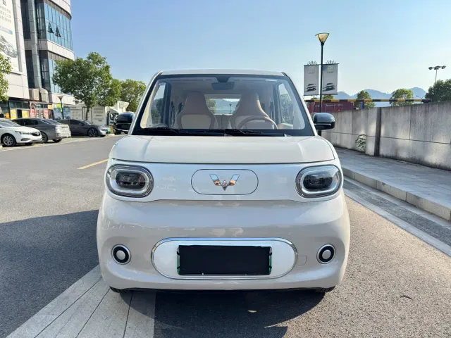 Wuling Hongguang Mini EV — Фото автомобиля 2