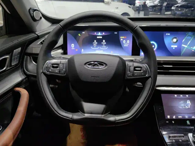 Chery Tiggo 8 PLUS — Фото автомобиля 15