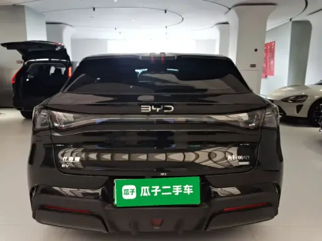 BYD Seal 06 GT — Фото автомобиля 5