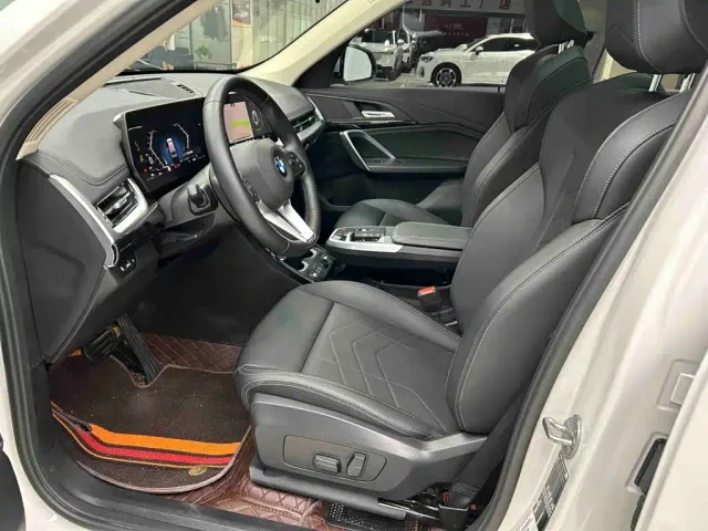 BMW X1 — Фото автомобиля 18