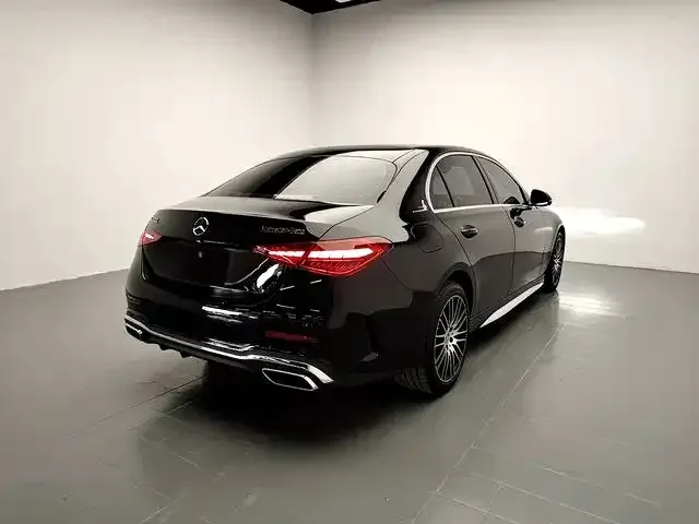Mercedes-Benz C-Class — Фото автомобиля 7