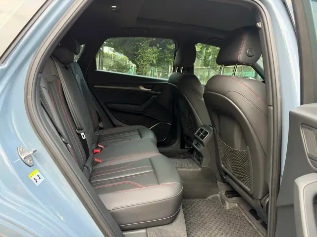 Audi Q5L Sportback — Фото автомобиля 18