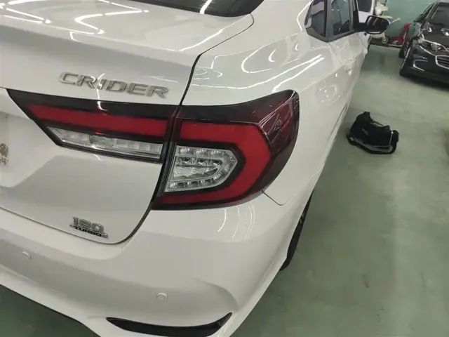 Honda Crider — Фото автомобиля 23