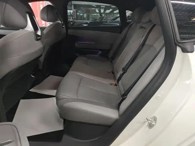 Nissan N7 — Фото автомобиля 16