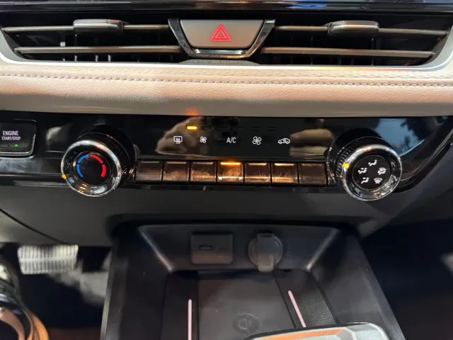 Chevrolet Monza — Фото автомобиля 12