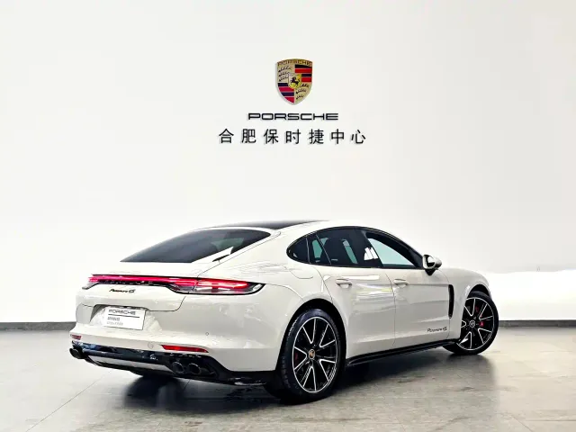Porsche Panamera — Фото автомобиля 4