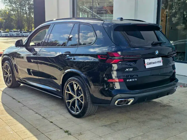 BMW X5 — Фото автомобиля 5