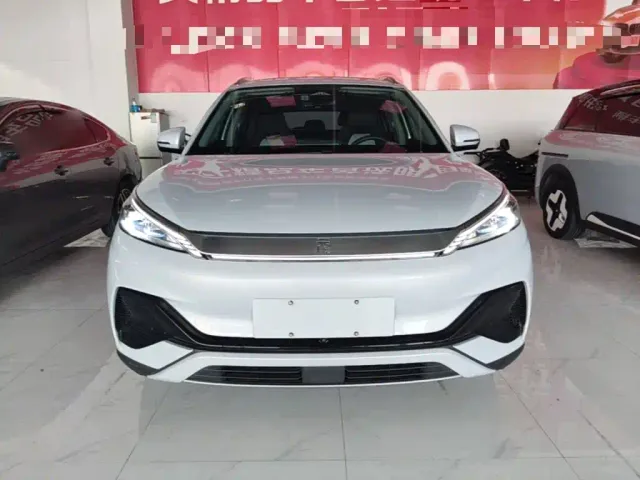 BYD Yuan PLUS — Фото автомобиля 2