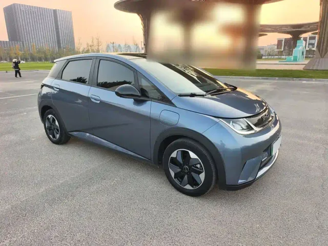 BYD Dolphin — Фото автомобиля 9
