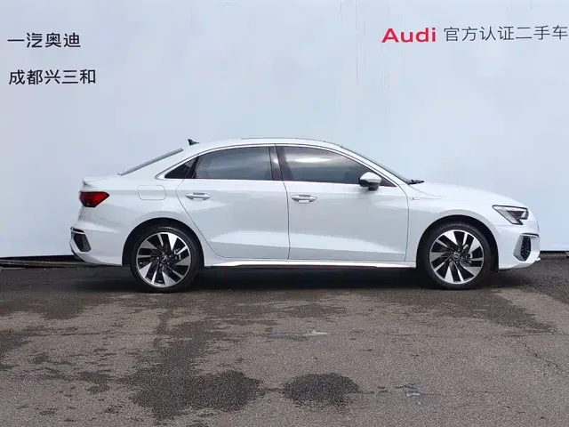 Audi A3 — Фото автомобиля 3