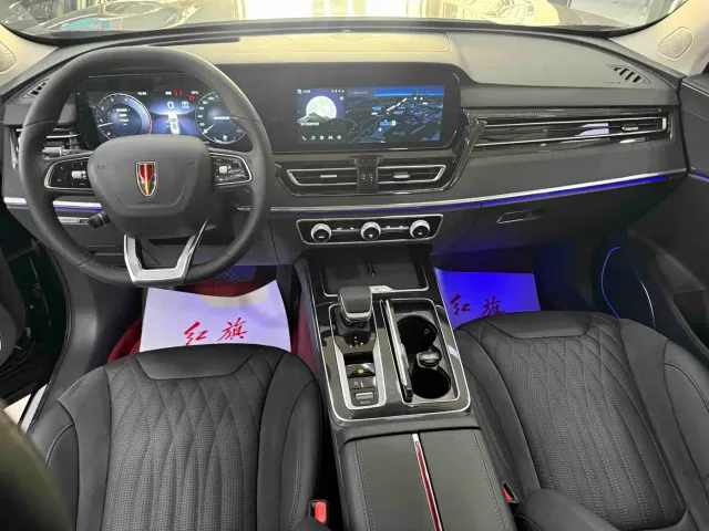 Hongqi HS5 — Фото автомобиля 9