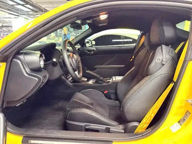 Subaru BRZ — Фото автомобиля 2