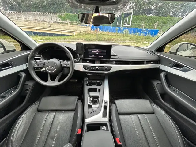 Audi A4L — Фото автомобиля 13