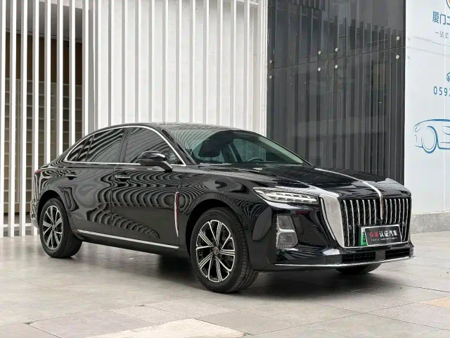 Hongqi H5 PHEV — Фото автомобиля 3