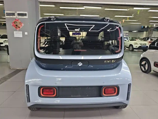 Baojun KiWi EV — Фото автомобиля 5