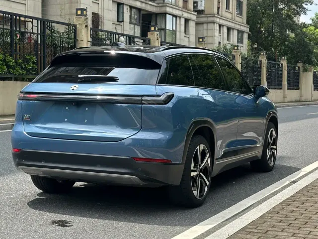 Nio ES7 — Фото автомобиля 10
