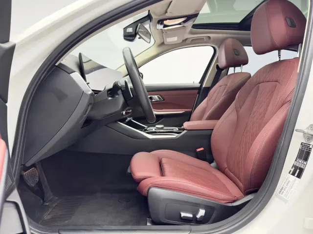 BMW 3 Series — Фото автомобиля 14