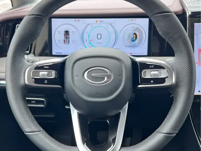 GAC Trumpchi M8 — Фото автомобиля 11