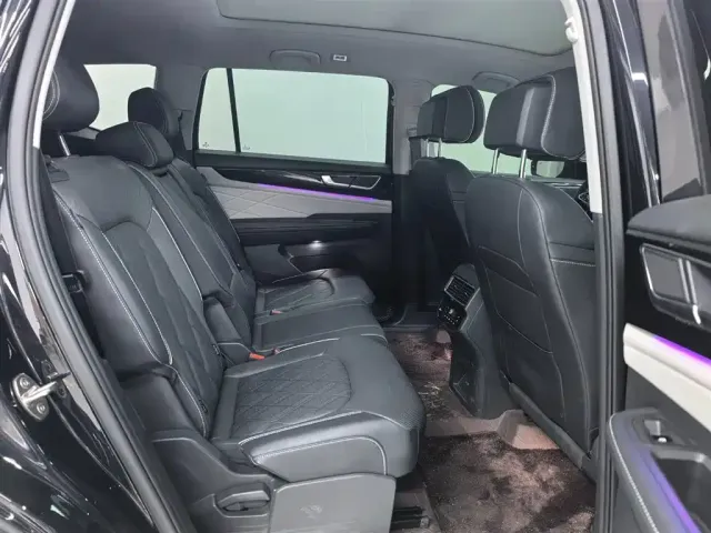 Volkswagen Teramont 2024 380TSI 4WD Dragon Glory Edition — Фото автомобиля 16