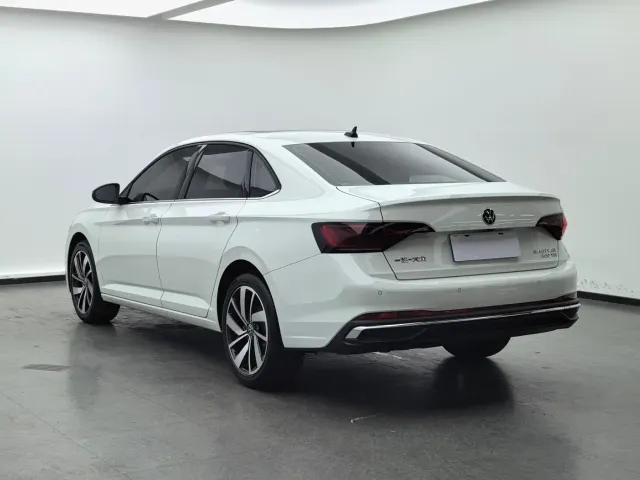 Volkswagen Sagitar — Фото автомобиля 4