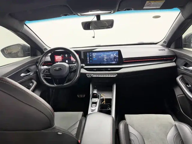 Geely Binrui — Фото автомобиля 5