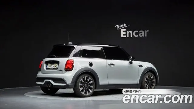 MINI Cooper — Фото автомобиля 2
