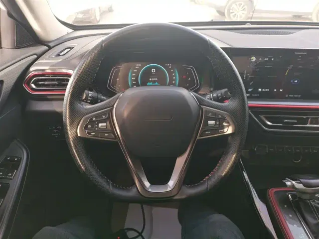 Changan Oushang X5 — Фото автомобиля 10