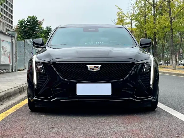 Cadillac CT5 — Фото автомобиля 2