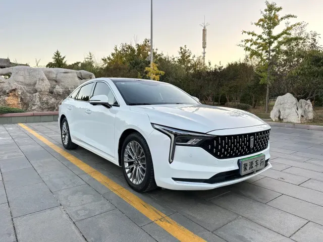Bestune B70 — Фото автомобиля 2