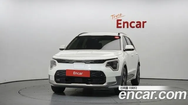 Kia Niro — Фото автомобиля 3
