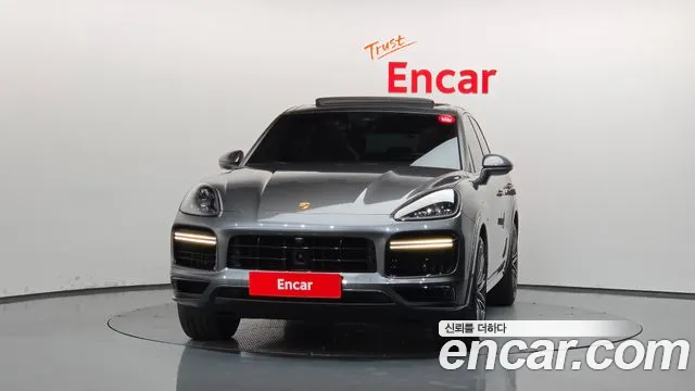 Porsche Cayenne PO536 — Фото автомобиля 3