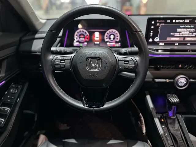 Honda Accord — Фото автомобиля 6