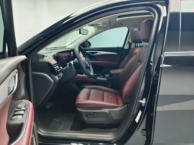 Buick Envision Plus — Фото автомобиля 12