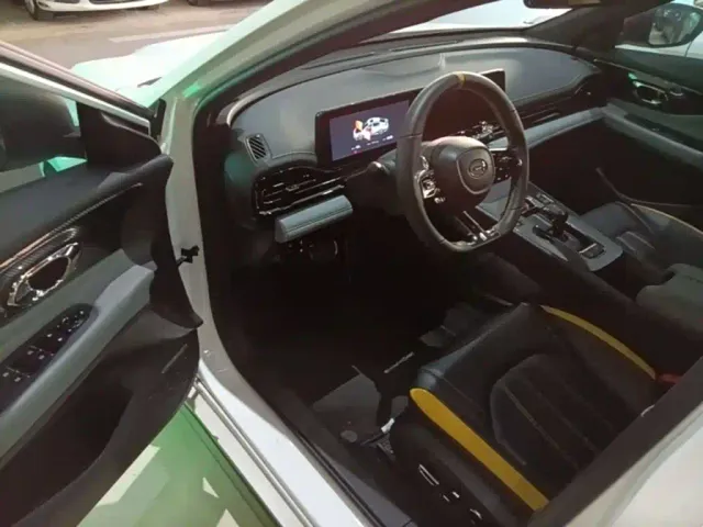 GAC Trumpchi Emkoo — Фото автомобиля 15