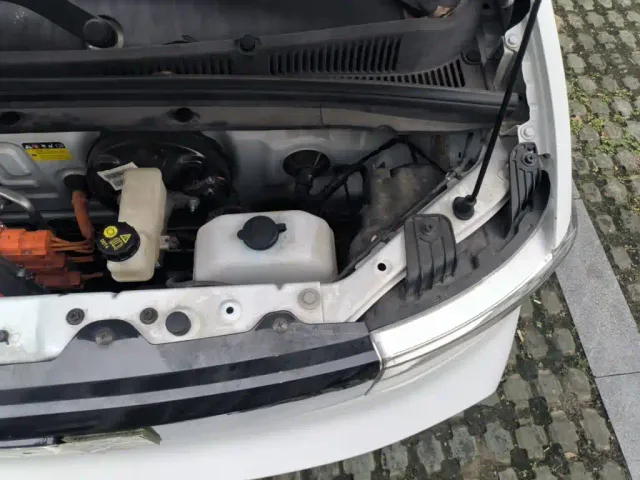 Wuling Hongguang Mini EV — Фото автомобиля 22