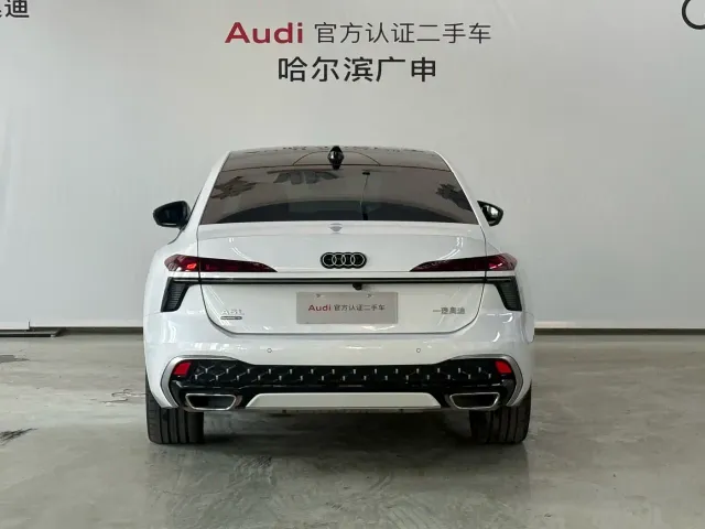 Audi A6L — Фото автомобиля 4